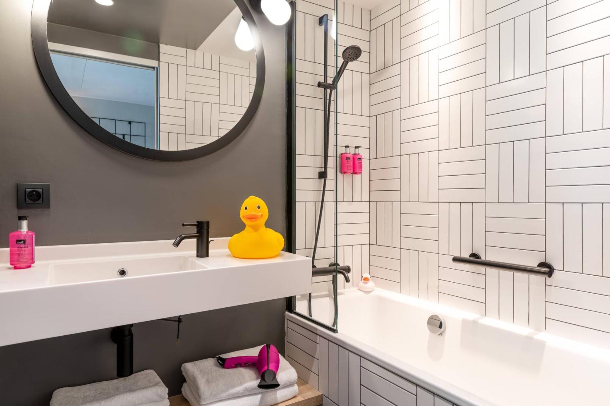 Moxy Bordeaux Hotell Eksteriør bilde