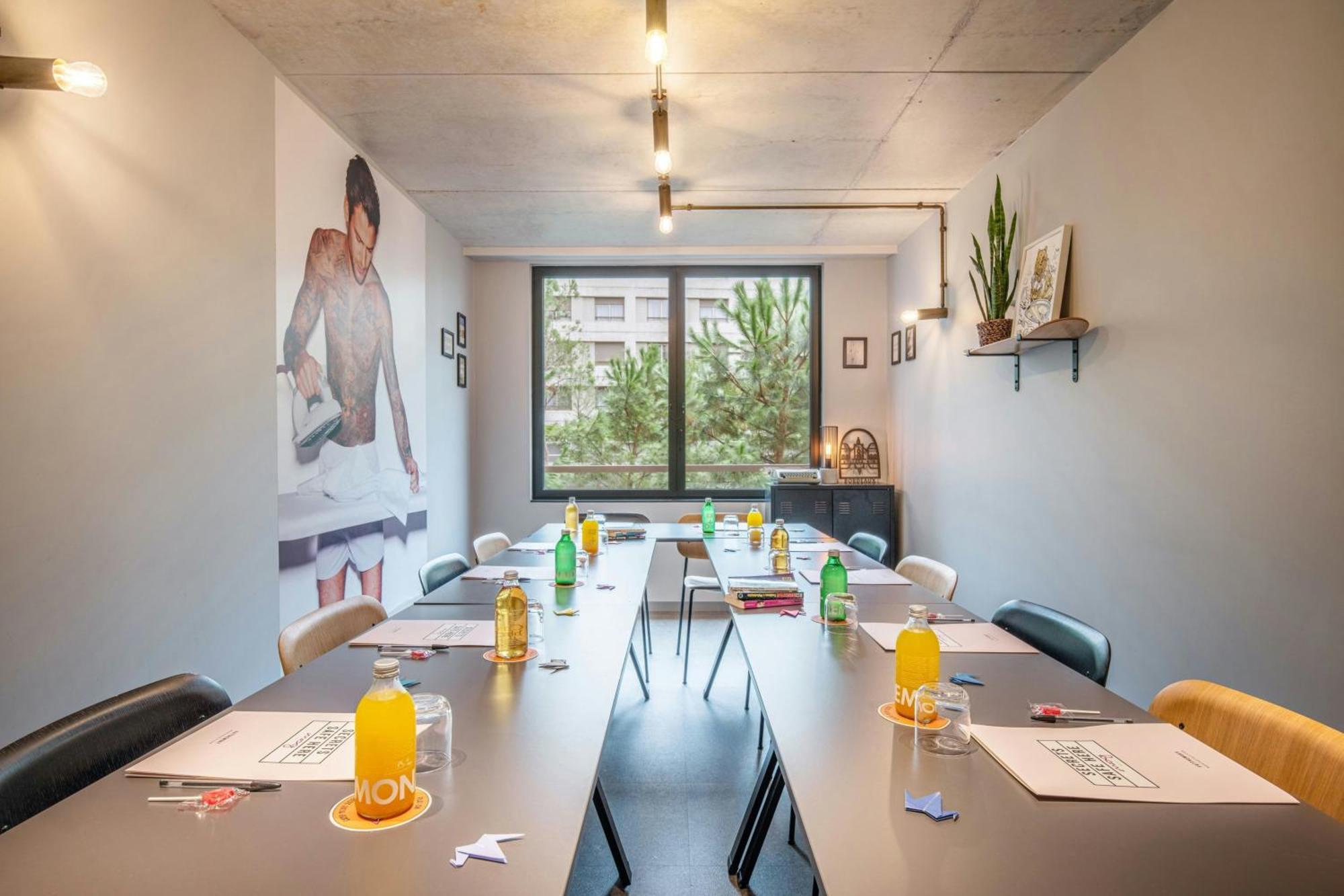 Moxy Bordeaux Hotell Eksteriør bilde
