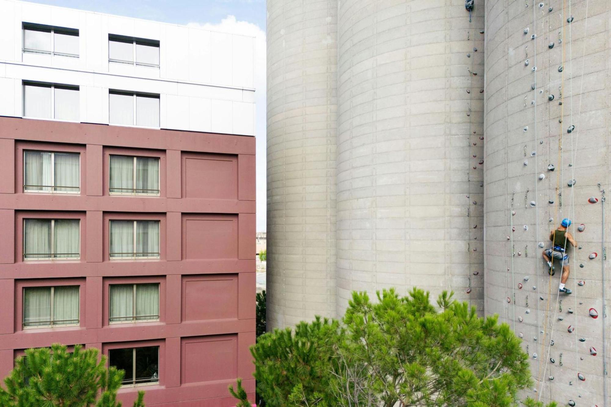 Moxy Bordeaux Hotell Eksteriør bilde